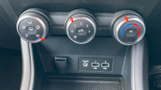 Renault Captur 1.0 TCE 90 Limited 5dr Petrol Hatchback